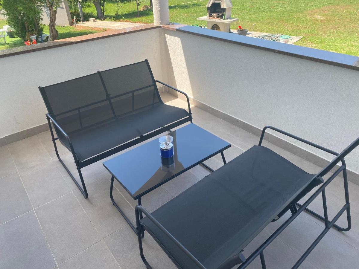 Mara Apartment