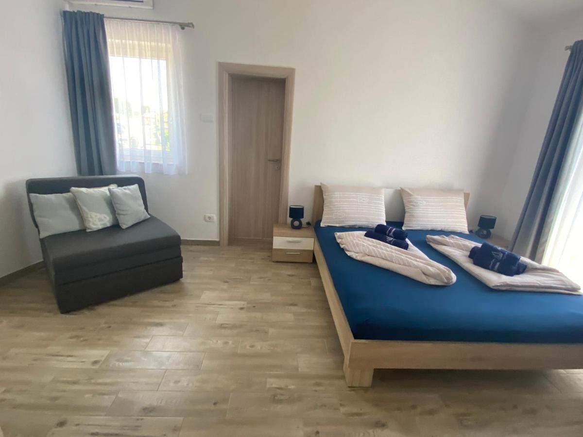 Mara Apartment *