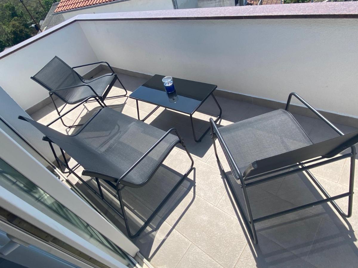 Apartman Mara *