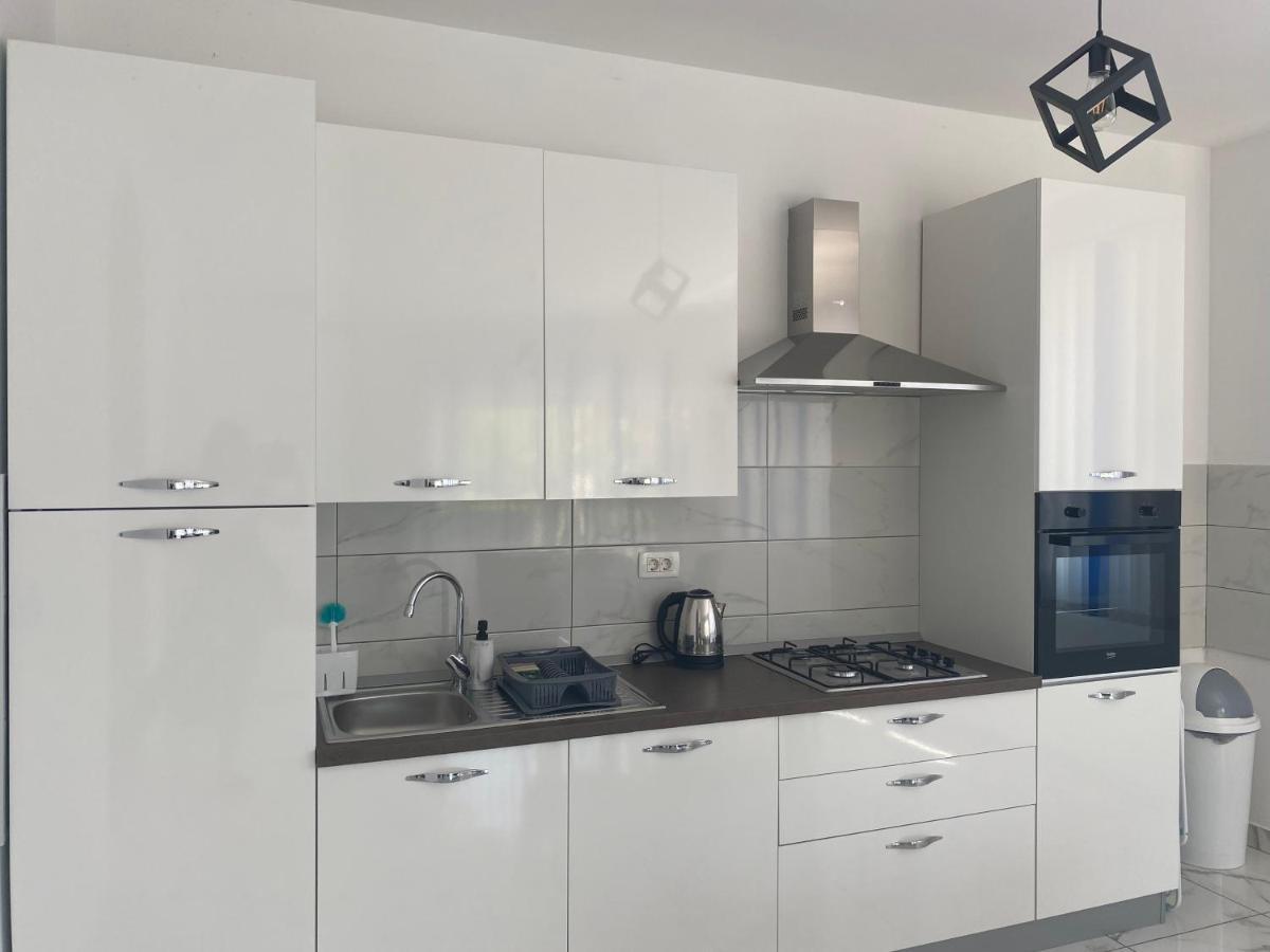 Mara Apartman Póla