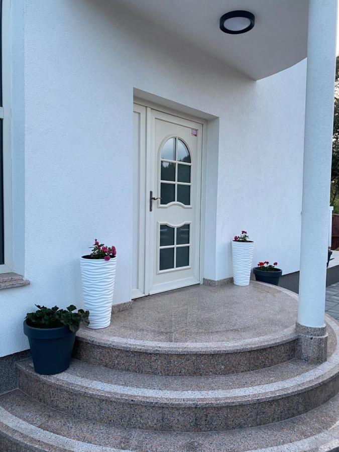 Mara Apartman Póla