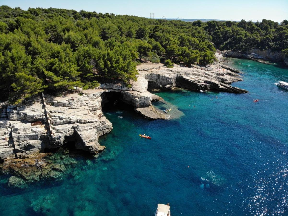 Mara * Pula